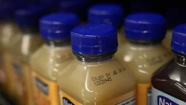 California’s New Food Labeling Law Bans “Sell By” Dates to Cut Confusion and Food Waste